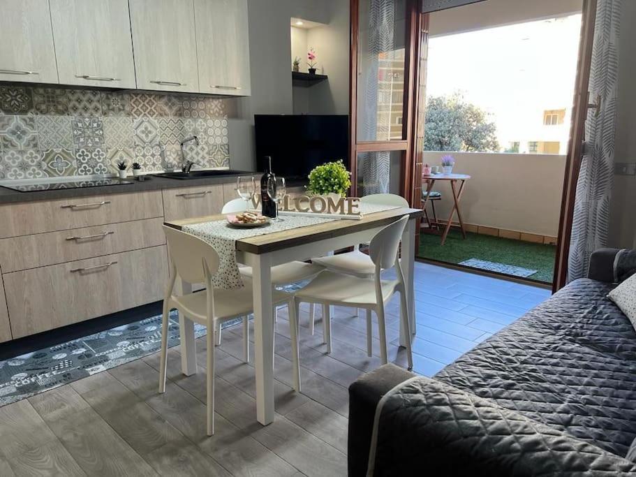 Casa Vacanze “Dolce Sosta” Quartu Sant'Elena Bagian luar foto