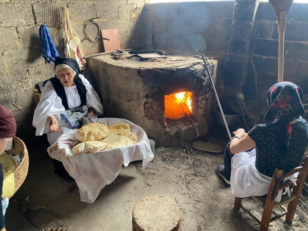 Casa Vacanze “Dolce Sosta” Quartu Sant'Elena Bagian luar foto